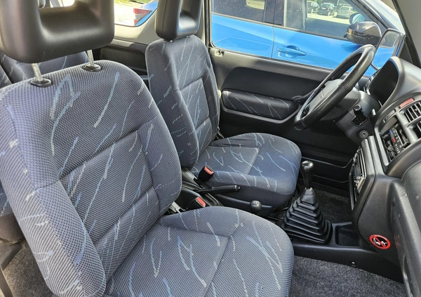 Suzuki Jimny cena 33900 przebieg: 110000, rok produkcji 2004 z Żywiec małe 79